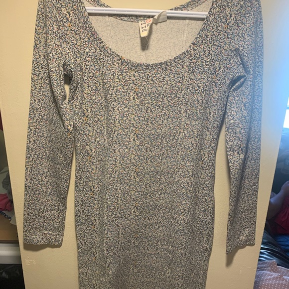 Billabong summer dress 👗 size: medium - Picture 2 of 6